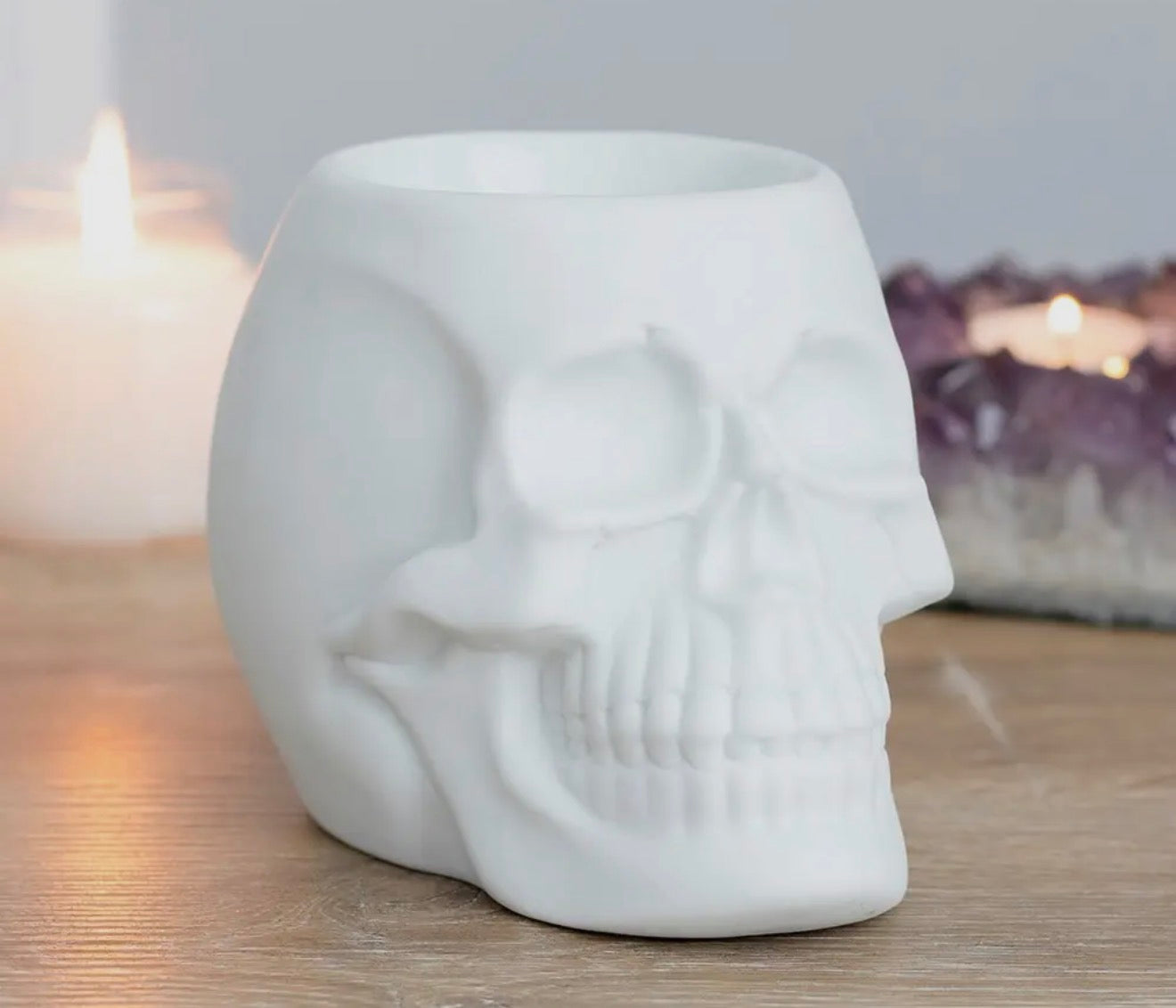 Skull oil & wax burner
