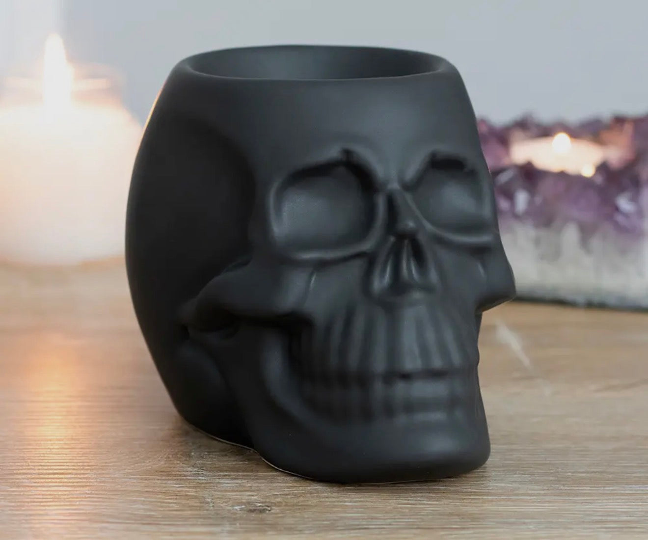 Skull oil & wax burner
