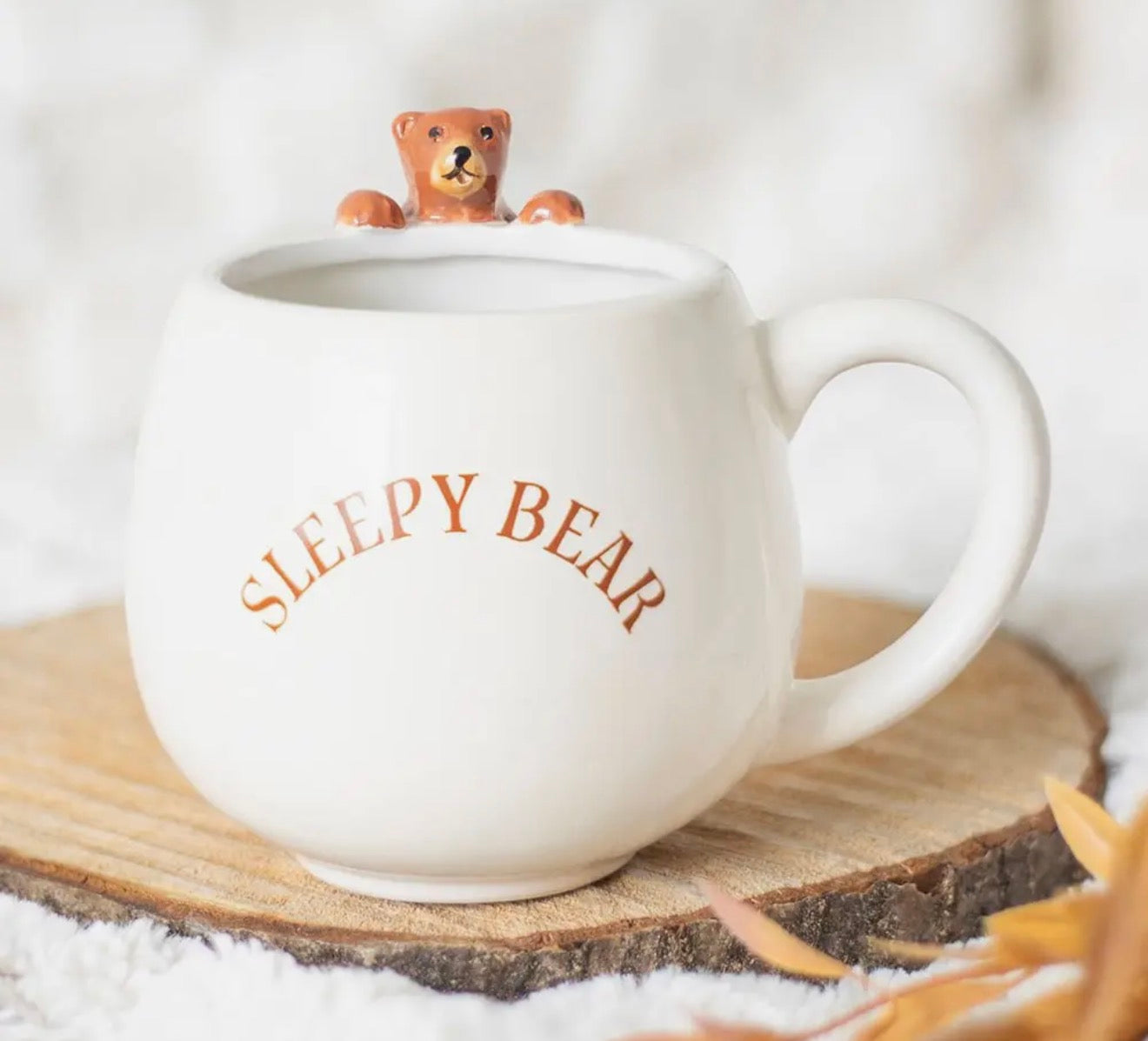 Sleepy bear round mug