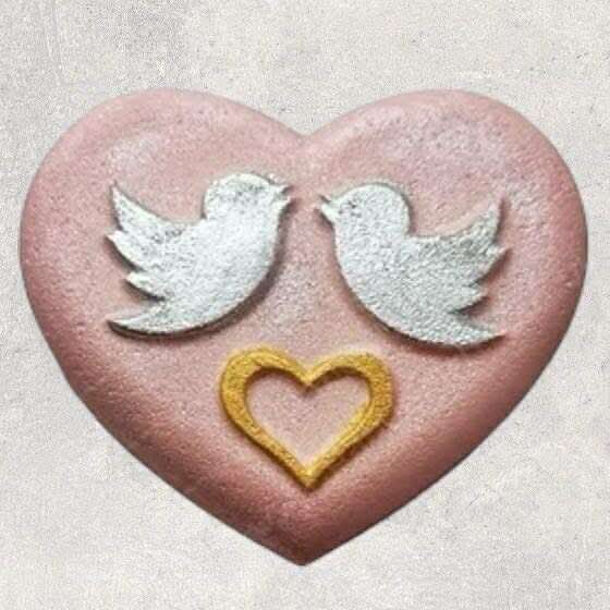 Dove heart bath bomb